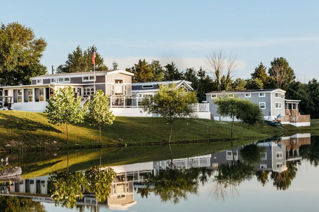 Liberty Sales RV Dealership, RV dealers in Liberty