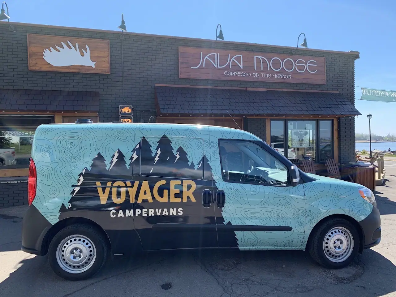 Voyager Campervans, RV dealers in Medina