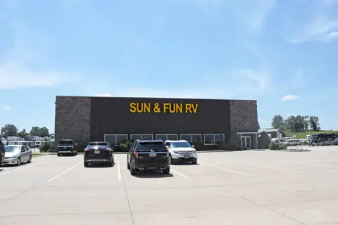 Sun & Fun RV in Tiffin, IA