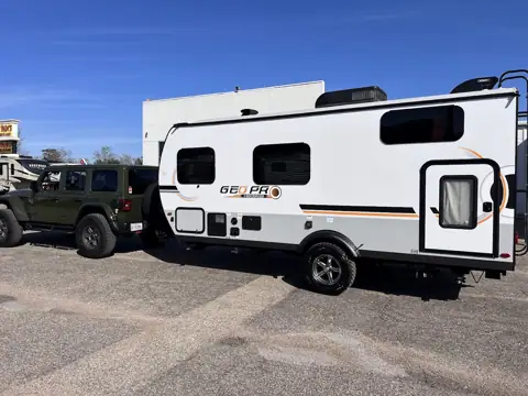 Paw Paws Camper City Inc photo 2