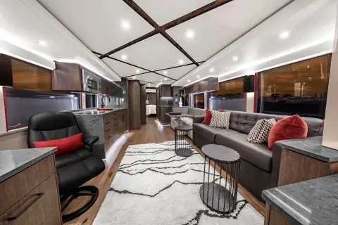 Featherlite Coaches in Suffolk, VA