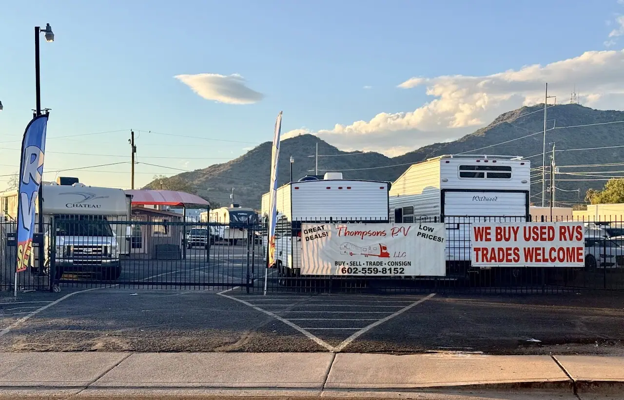 Thompsons Rv LLC, RV dealers in Phoenix