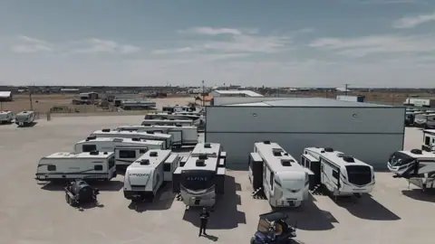 Bailey Toliver RV - Lubbock photo 2