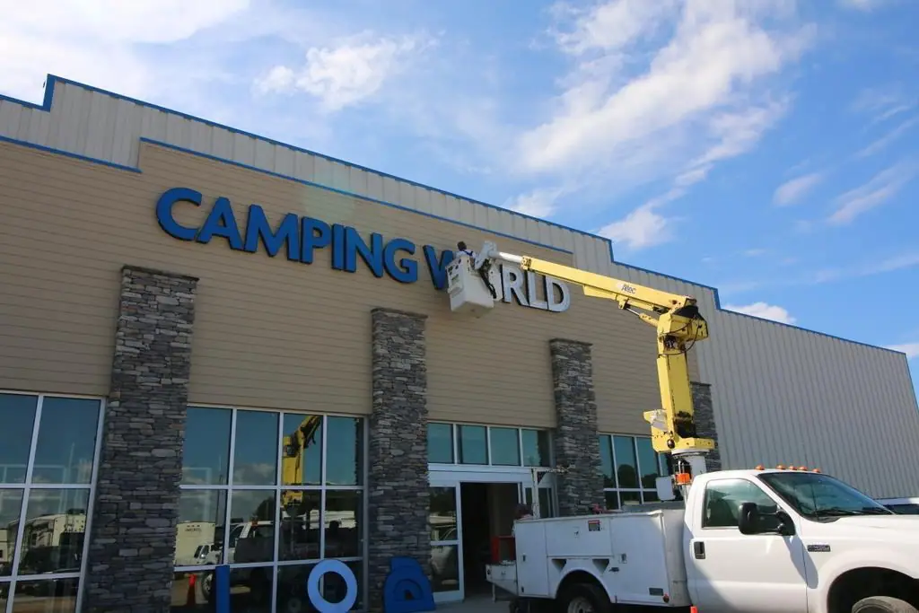 Camping World - Biloxi, RV dealers in Biloxi
