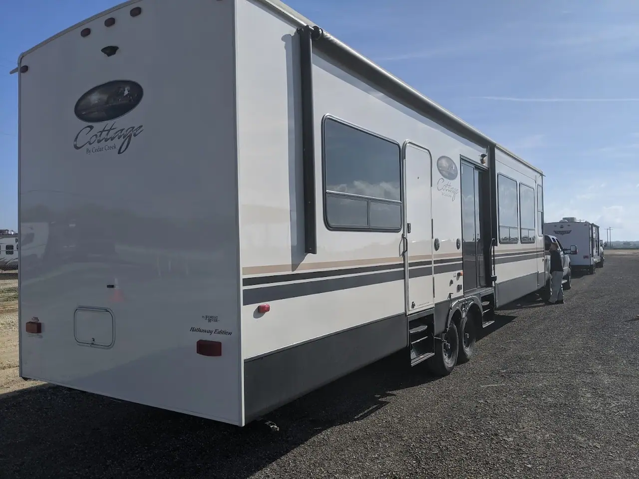Fun Town RV Customer Care Mega Center, RV dealers in Cleburne