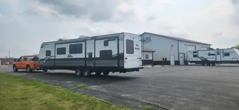 Easy Camping RV photo 2