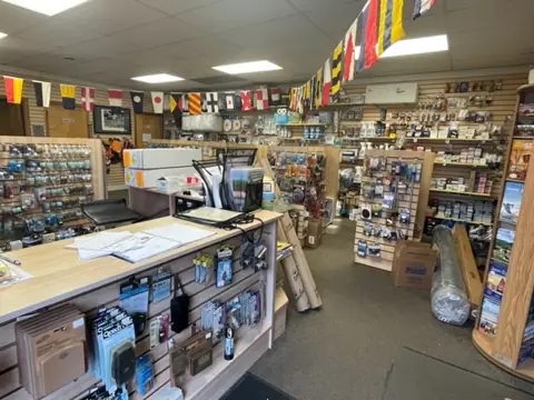 Mainland & Marine Motor Sales in Shoemakersville, PA