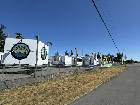 Oregon West RV Sales photo 2