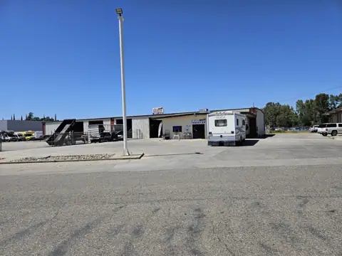 Chico Truck & RV photo 3