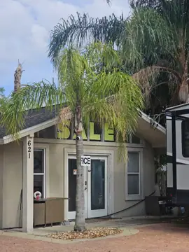 Fun time RV & boat sales photo 3