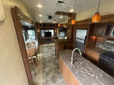 American Credit RV Financial photo 3