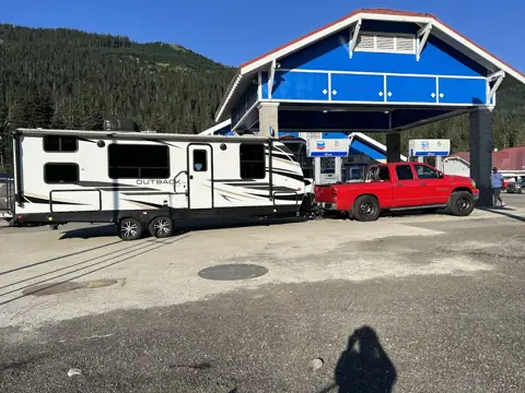 VC RENTALS - RV Travel Trailers for Rent, BOOK NOW! - Utility & Equipments Rental photo 2