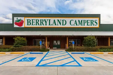 Berryland Campers Holden in Holden, LA