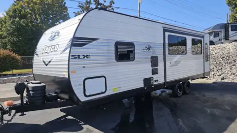 Blue Compass RV Knoxville photo 3