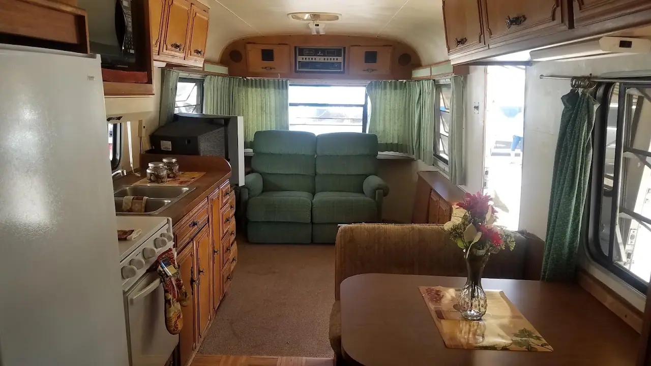 Wally Boys RV Complete LLC., RV dealers in Phoenix