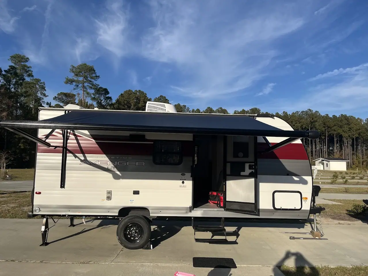 Pauls Trailer & RV Center, RV dealers in Greenleaf