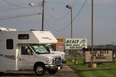 Healy Auto Sales, Inc. photo 2