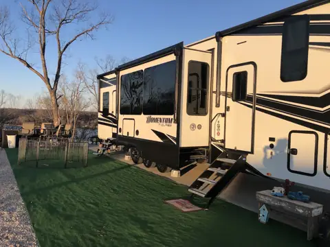 Unlimited RV - Osage Beach photo 3