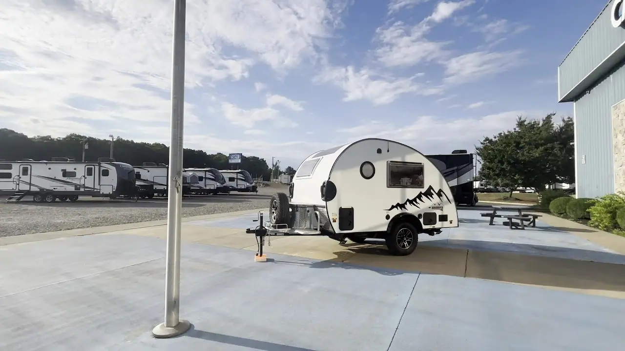Camping World - Thornburg, RV dealers in Thornburg