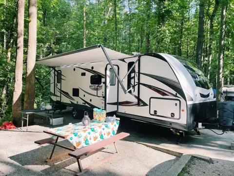 Cleveland RV photo 3