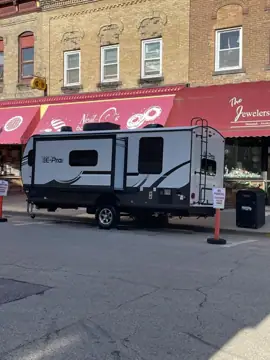 Kunes Scenic RV in Baraboo, WI