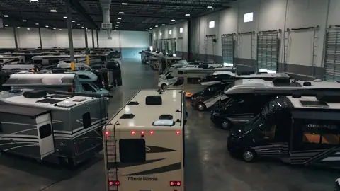 La Mesa | RecVan – Davie RV & Motorhome Sales photo 2