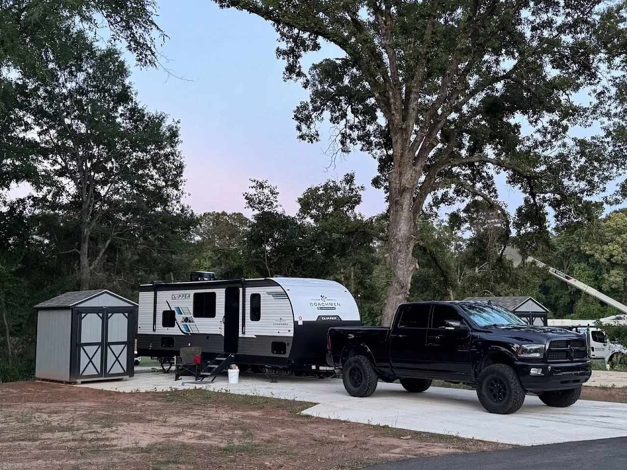 CAMP EZ RV, RV dealers in Willis