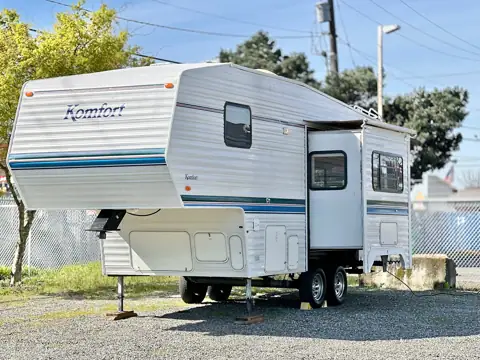 Pacific Northwest RVS And Trucks photo 2