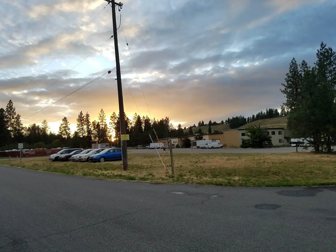 Robins RV & Auto Sales, RV dealers in Post Falls