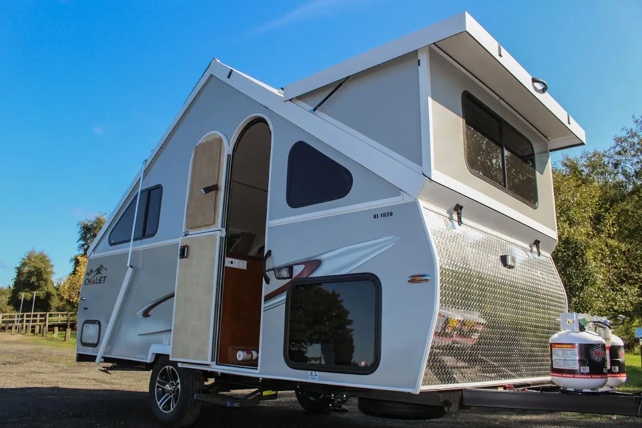 Chalet, Inc., RV dealers in Albany